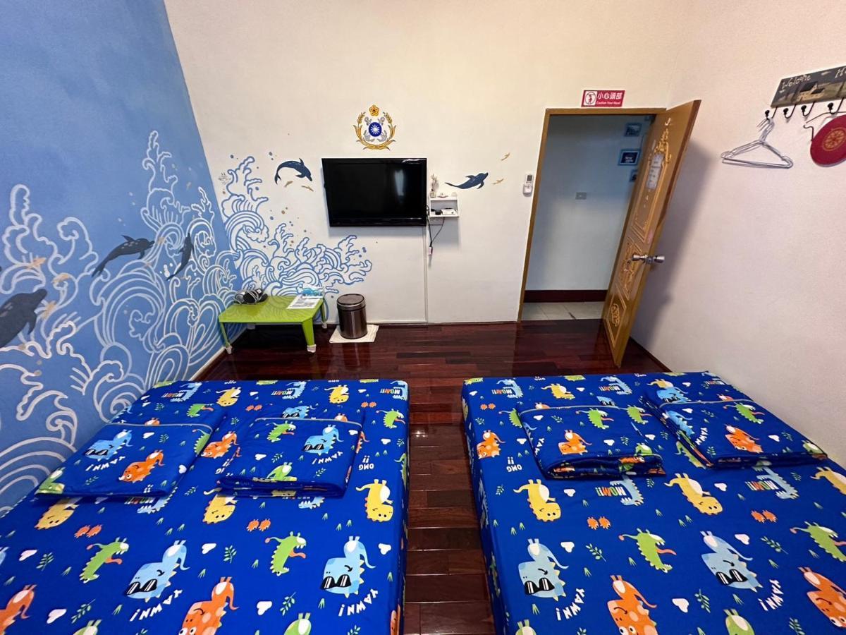 Instructor 818 Rooms Homestay Xiaoliuqiu Buitenkant foto